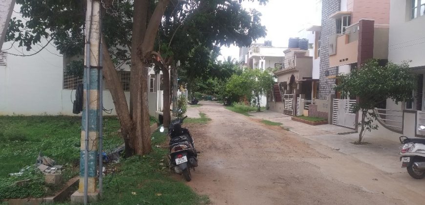 1600 Sqft North West Corner Site Sale Sriramapura, Mysore