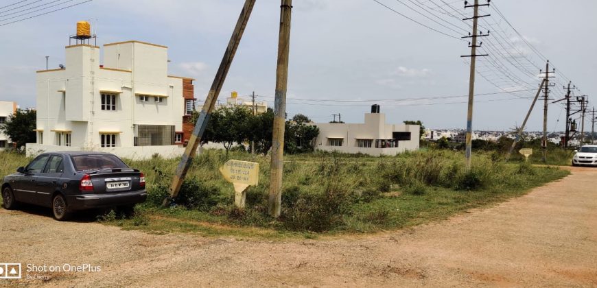 1034 Sqft North East Corner Residential Site Sale Vijayanagar, Mysore